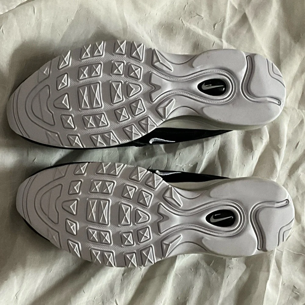 Nike Airmax 97 Black US9.5 NWT - Picture 4 of 6